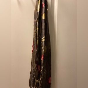 Beautiful scarf in brown with burgundy and tan and gold